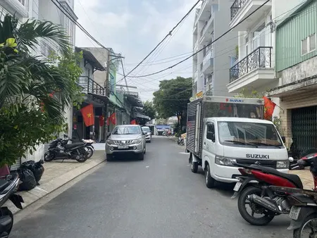 🏡🏡VỊ TRÍ ĐẸP - NHÀ 2 MẶT HẺM THOÁNG - ĐƯỜNG 10M XE TẢI VI VU RỘNG NHƯ MẶT TIỀN - NGAY TRUNG TÂM TÔ HIỆU - HOA BÌNH - PHAN ANH - TÂN PHÚ - SÁT CHỢ - NỞ HẬU ĐẸP HOÀN CÔNG ĐỦ - NHÀ 4 TẦNG MỚI ĐẸP BTCT - KHU KINH DOANH - MUA Ở HOẶC CHO THUÊ VP CTY -GIÁ CHỈ 8 