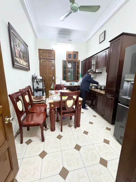 Bán nhà Giảng Võ (Đống Đa) 53m, 4 tầng, mt 3.2m, giá 15.8 tỷ
