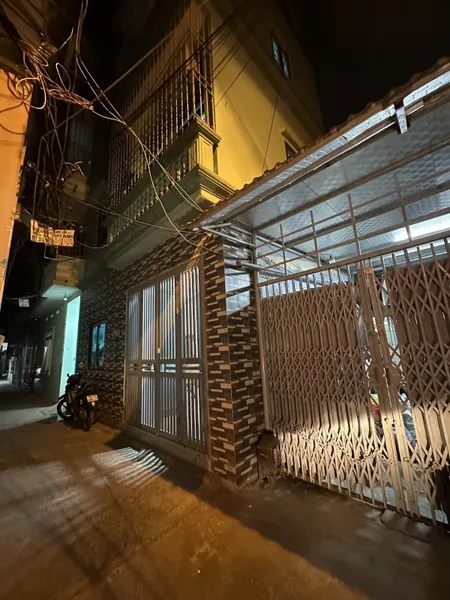 Bán nhà Định Công Thượng (Hoàng Mai) 30m, 4 tầng, mt 6m, giá 6.39 tỷ