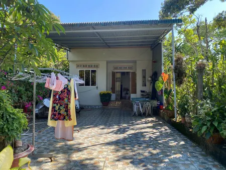 Bán nhà & đất thổ cư 204m² tại hẻm 243 đường Bùi Thị Xuân, Phường 1, Thành phố Bảo Lộc, Lâm Đồng giá 3.5 tỷ