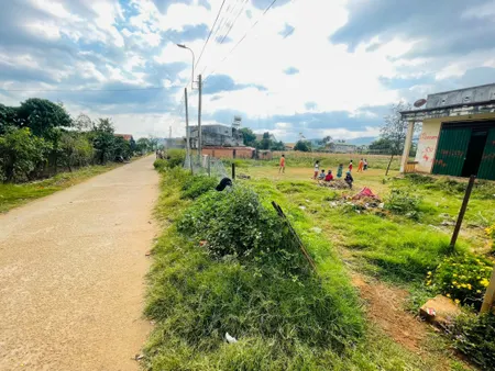 Đất Thôn 1 trung tâm UBND Xã Tà Nung, vuông vức 1500m2 có 1050m2 xây dựng