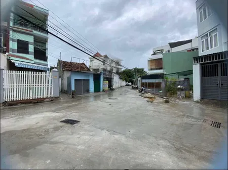 Bán nhà đường Phạm Ngọc Thạch ( Nguyễn Biểu cũ ) Vĩnh Hải, Tp Nha Trang