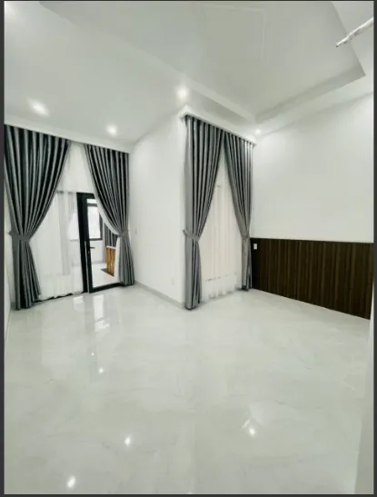 BÁN NHÀ 1 TRỆT 1 LỬNG 2 LẦU  MỚI ĐẸP LẦU HẺM Ô TÔ NGUYỄN BỈNH KHIÊM, GẦN BIỂN BÃI TRƯỚC