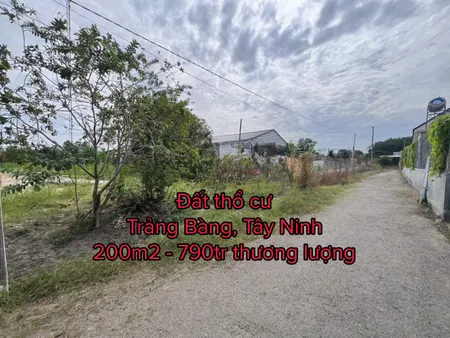 ĐẤT THỔ CƯ HƯƠNG LỘ 2 DT 200M2 790TR SĐT: 0394694404