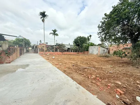Bán đất 103.1m² 750 triệu tại Phường Nghĩa Lộ Thành phố Quảng Ngãi