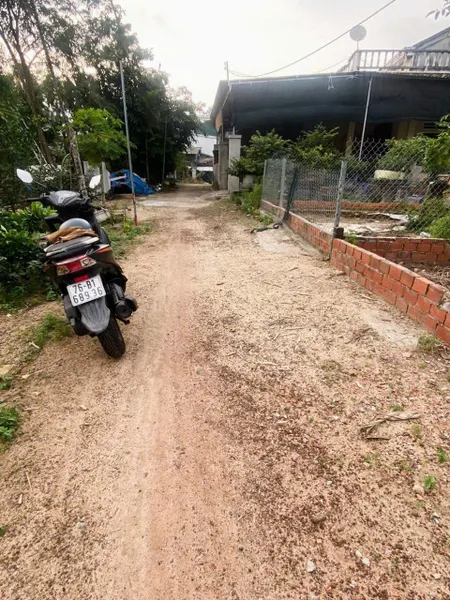 Bán đất 160m² 890 triệu tại Phường Nghĩa Lộ Thành phố Quảng Ngãi
