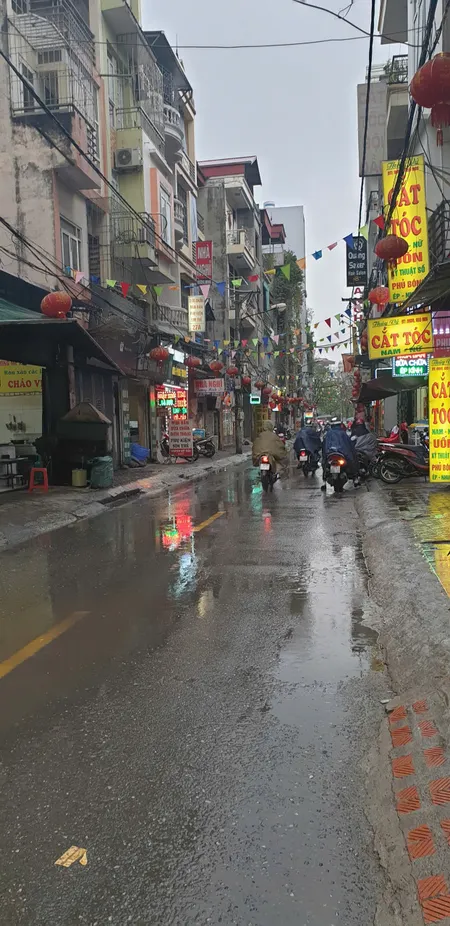Bán nhà mặt phố Xa La (Hà Đông) 100/115m, cấp 4, mt 4.7/5.5m, giá 20 tỷ