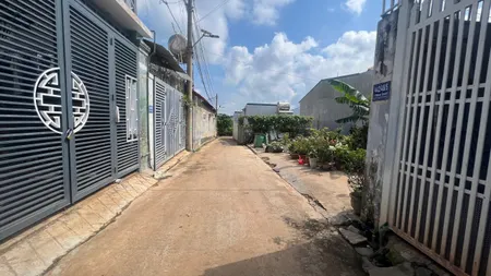 Bán đất 196.8m² ngang 10m giá 2.6 tỷ tại Xã Cư ÊBur Thành phố Buôn Ma Thuột