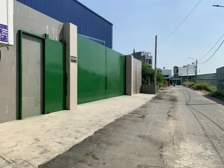 Bán nhà xưởng lớn : 1703.8m2 thổ cư 1.300m2 giá siu tốt. Võ Thị thừa. An Phú Đông sát Quốc lộ 1A