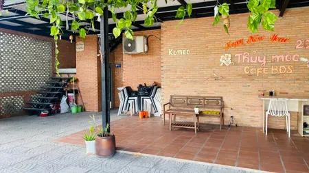 bán gấp quán cafe đang kinh doanh đường tỉnh lộ 9 mỹ hạnh bắc đức hoà