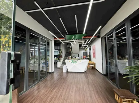 Cho thuê nhà văn phòng 3 tầng, sd hơn 1000m2 Phan Huy Ích Gò Vấp