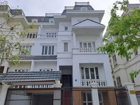 Cho thuê tầng 1, 2 của biệt thự lô NV8- 02, khu đô thị mới Lideco (khu đô thị bắc quốc lộ 32)- thị trấn Trạm Trôi, huyện Hoài Đức, TP Hà Nội.
