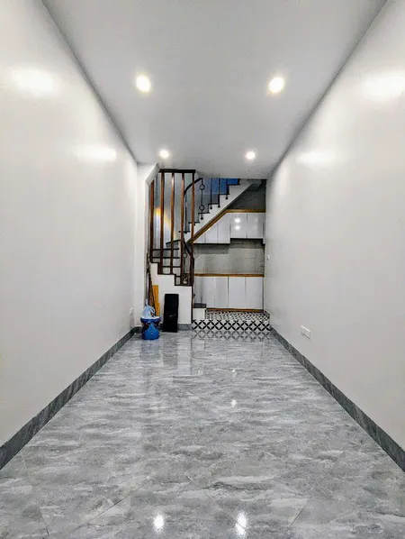 B.Á.N NHÀ # PHỐ CÁT LINH # ĐỐNG ĐA- NHÀ ĐẸP- GẦN PHỐ- NGÕ THÔNG RỘNG- 5 TẦNG- FULL NỘI THẤT 
- CHỈ VIỆC XÁCH ĐỒ VỀ Ở !!!