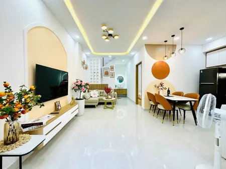 SÁT SÂN BAY- BV 175 - NGAY NGUYỄN VĂN CÔNG- NGUYỄN KIỆM- 49M2 - 2 TẦNG - 3 PN- MỚI ĐẸP- SỔ VUÔNG NỞ HẬU
