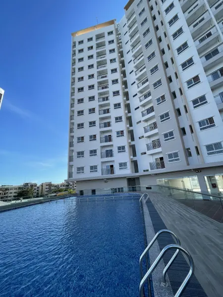 Bán căn hộ Quận 2,57m2 giá 1,850 full thuế phí sổ. nhà đẹp, tầng thấp LH 0909 456 158