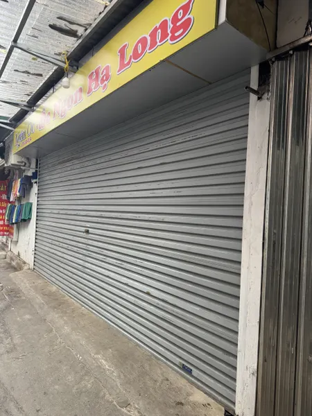 Cho thuê mặt bằng kinh doanh tại phố Nghĩa Tân , Cầu Giấy, Hà Nội.