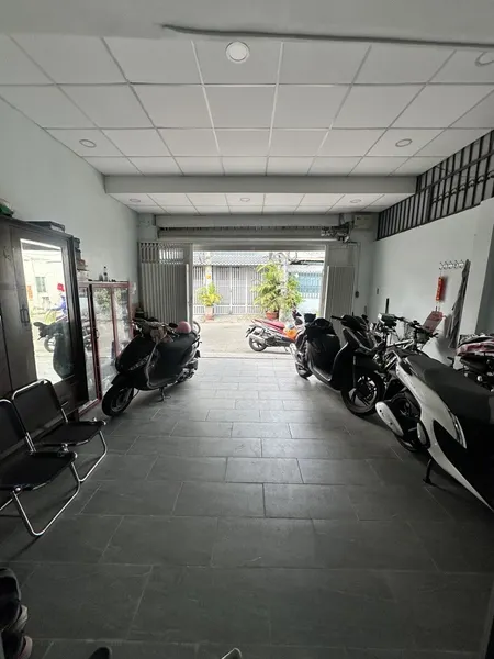 LÔ GÓC MT ĐƯỜNG SỐ 17 SÁT CƯ XÁ NGÂN HÀNG 5x21 XE HƠI VÀO NHÀ