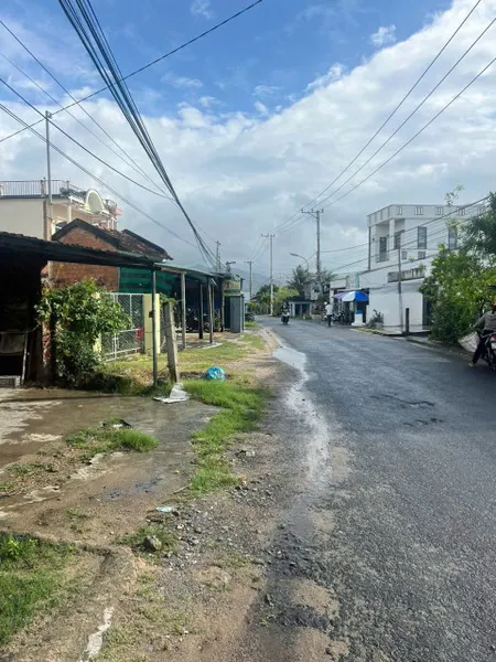 BÁN LÔ ĐẤT ĐẸP MẶT TIỀN ĐƯỜNG NGUYỄN HUỆ – VẠN KHÁNH, VẠN NINH, KHÁNH HÒA