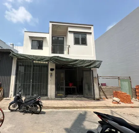 HIẾM !! BÁN NHÀ MẶT TIỀN GẦN 8M, GARA Ô TÔ, GẦN NGÃ TƯ 4 XÃ, 4,95 TỶ