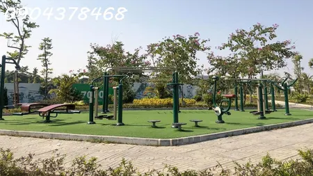 Bán biệt thự khu phố chợ Vĩnh Trụ, Lý Nhân, Hà Nam giá tốt, 170m2, mặt tiền 10m