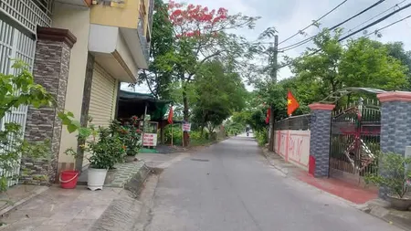 Sóng thần ở phân lô Đống Chuối mà mặt đường Quỳnh cư, cách Đống Chuối chỉ 100m diện tích 80m chủ cần bán gấp giá sập sàn chỉ 2,25ty.
