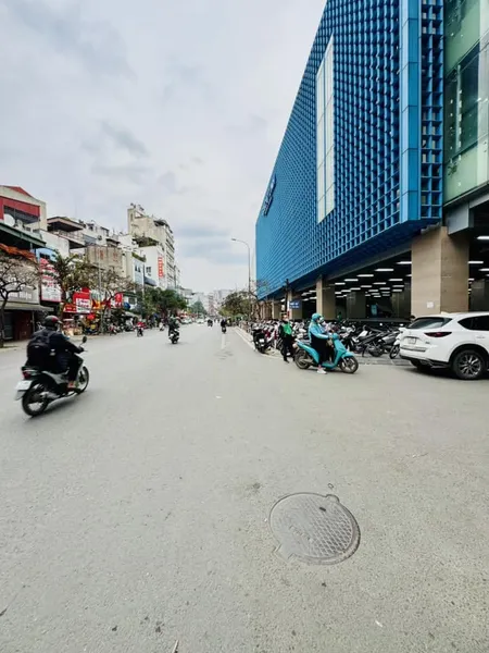 HOT - Bán đất phố Hào Nam - Đống Đa, 51m2, mt 4,8m GIÁ CHỈ CÓ 10,3 tỷ