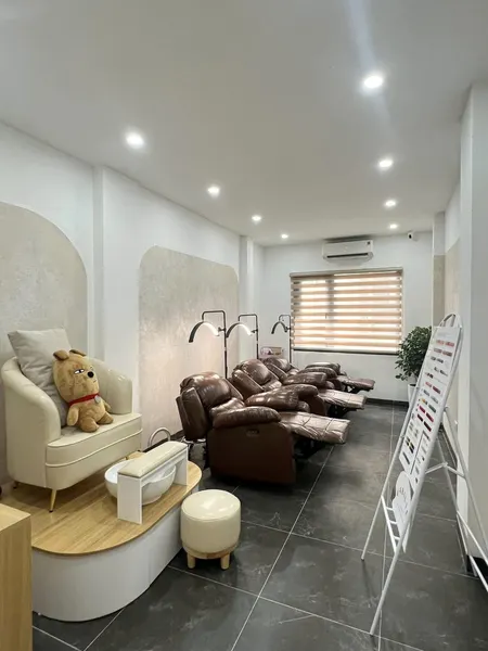SANG NHƯỢNG tiệm Nail-Mi-Dưỡng Sinh - Siêu Hot Khu vực Tây Hồ full đồ chỉ việc vào vận hành tiếp ngay