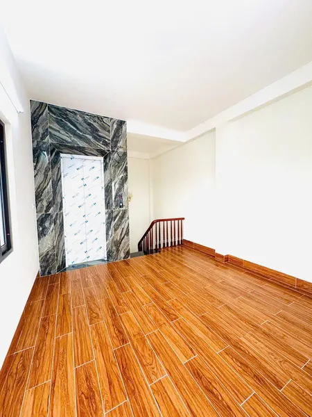 BÁN NHÀ  RIÊNG PHỐ KIM QUAN- LONG BIÊN 60 M2,4 TẦNG, MẶT TIỀN  4 M,7.35 TỶ.