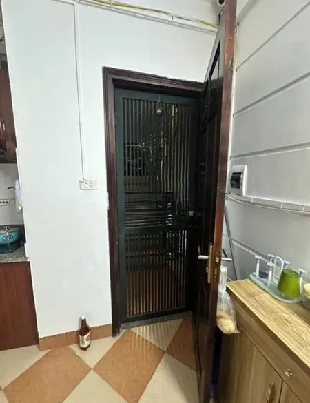 Bán căn hộ Tầng 3 CCMN Hồ Tùng Mậu, 35m2, 1 ngủ, 1.4 Tỷ