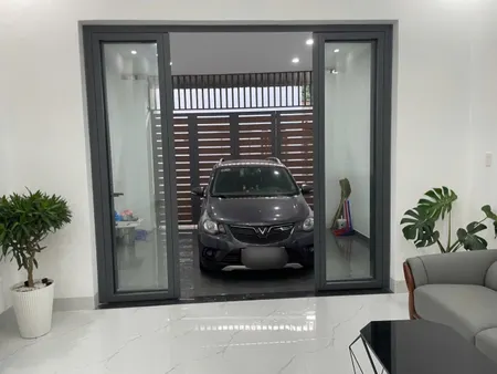 NHÀ  HẺM AMAKHE ( Cách Mặt tiền amakhe 50m … tìm đâu ra nữa ạ !) ✨DT: 4.5 x 18.5m ✨Thổ cư  full Nhà mới ( đã đổ sẵn mê )  - 1 phòng khách , bếp - 2 phòng ngủ - 1 toillet - Sân ô tô 🧶Khu dân cư đông đúc, Đường Oto Gần tất cả các tiện ích ( chợ , siêu thị ,