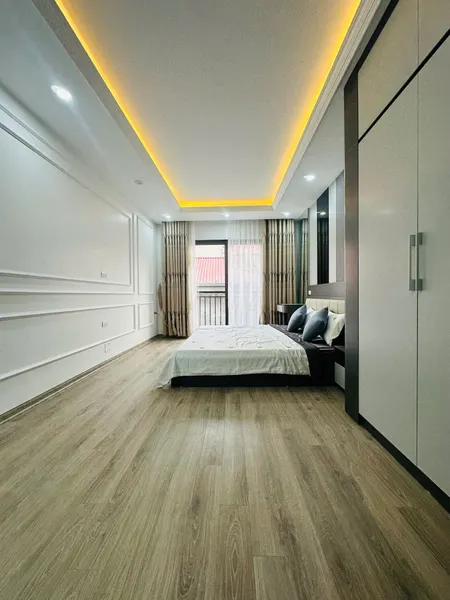6,4 tỷ ngõ 76 Nguyễn Đạo An điện tích 35m2 5 tầng mặt tiền 3,5m