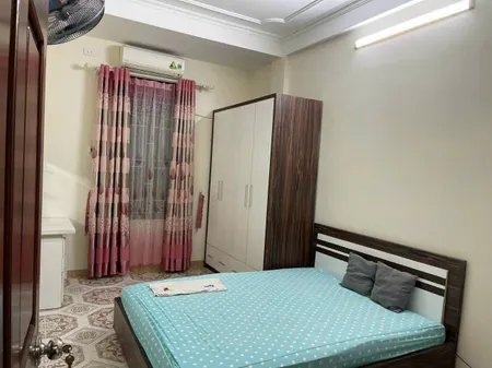 Cho thuê nhà Phố Chùa Hà 4.5 tầng, 25m2, 3 ngủ, VP kết hợp ở gia đình 14 Triệu