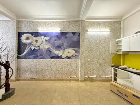 Bán nhà Thịnh Quang (Đống Đa) 52m, 3 tầng, mt 3.9m, giá 8.65 tỷ