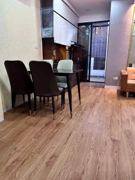 Bán căn hộ chung cư mini Ngõ Quỳnh Hai Bà Trưng, 56m2, 2 ngủ, Full đồ 1.95 tỷ