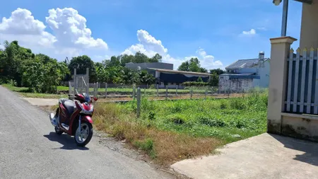 (L615) (Đã bán )  Đất 1/ Nguyễn Thị Lắng, xã Tân Phú Trung, dt 157m2, full thổ, đất ở hiện hữu, giá 2 tỷ 850