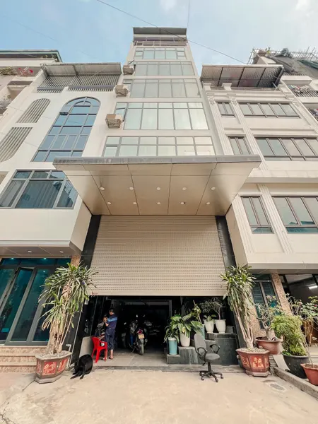 Bán nhà Lý Quốc Sư, 75m2 x 3 tầng, mặt tiền 3.2m, 49 tỉ, dòng tiền 50tr/tháng