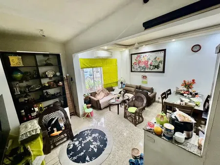 NHÀ DÂN XÂY PHỐ  HOÀNG NHƯ TIẾP,35 M2, 6 TẦNG,MẶT TIỀN  5.4M, 9.5  TỶ.LONGH BIÊN.