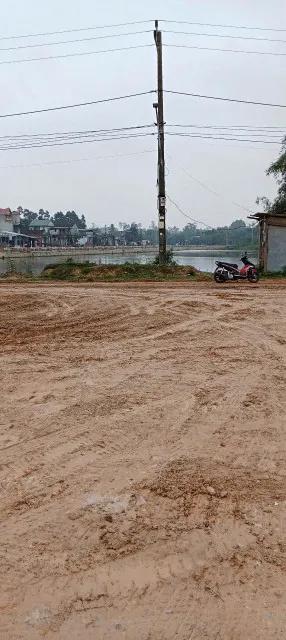 Bán lô đất 100m2 view hồ ngay ngã tư phùng quán và trưng nữ vương