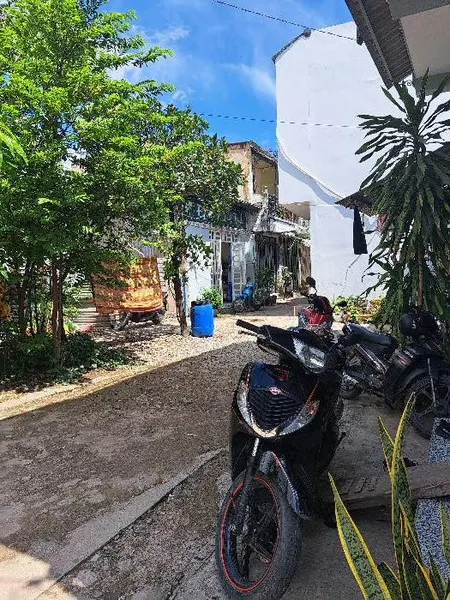 CÁCH 50M RA ĐƯỜNG CONTAINER- SÁT BÊN KHU CHẾ XUẤT TÂN THUẬN- NHÀ MỚI VÀO Ở NGAY- ĐƯỜNG BẾN NGHÉ- F.TÂN THUẬN ĐÔNG- QUẬN 7.