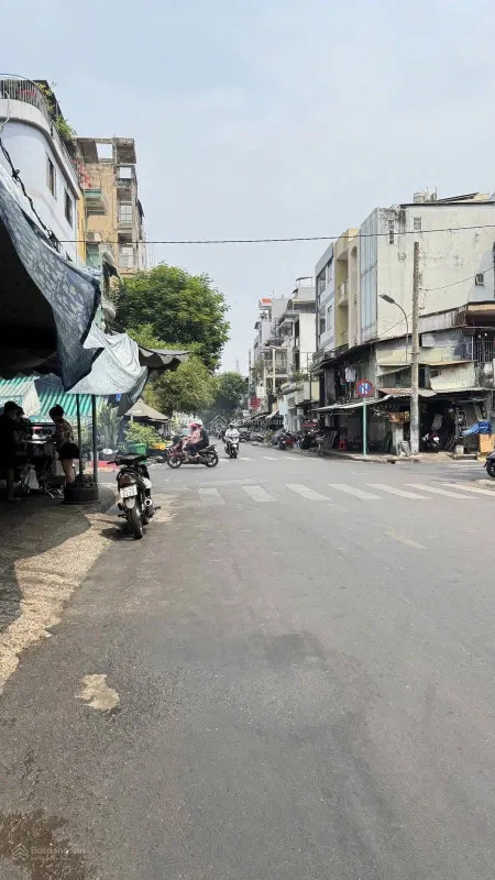 *++ Bán Nhà Lô Góc Mặt Tiền Nguyễn Tiểu La Q10, Khu Sầm Uất Vừa Ở, Vừa KD. 10Tỷ Hơn