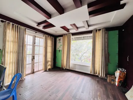 ĐỐI DIỆN CHỢ ĐẦU MỐI HOCMON - LÔ GÓC KHÔNG LỘ GIỚI - XE TẢI TỚI NHÀ - 200m2 ĐẤT - TIỆN XÂY BIỆT THỰ