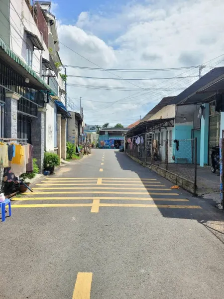 Đất cách Big C (Go) Dĩ An 500m - Đất có nhà trọ đang cho thu nhập ổn