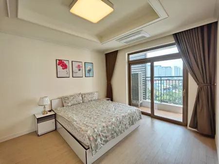 Căn 2 phòng ngủ, 69m². Tòa The Nine, 09 Phạm Văn Đồng, Cầu Giấy, Hà Nội. Nhận ngay ưu đãi với khách đặt cọc và hộ gia đình.
