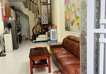 Chính chủ cho thuê nhà nguyên căn ngõ 1003 Bát Khối, Đông Dư, Gia Lâm, HN