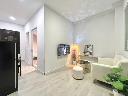 MÌNH CẦN SANG NHƯỢNG LẠI HỢP ĐỒNG CHO THUÊ NHÀ ĐƯỜNG NGUYỄN HỮU CẢNH - TP HỒ CHÍ MINH