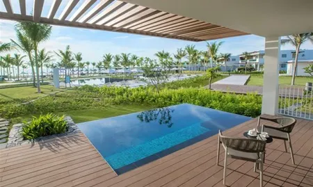 CẦN BÁN VILLA HƯỚNG BIỂN 2PN