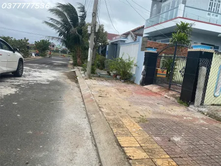 225M2 Khu Tái Định Cư Phú Lạc, Đông Hòa, Đường 16m, Cách Biển 500m, ngay Dự án Hòa Phát