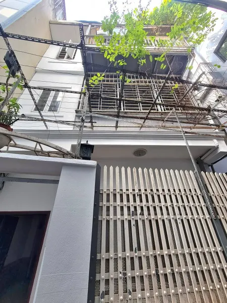 NHÀ ĐẸP Ở NGAY - LÔ GÓC - 1 NHÀ RA Ô TÔ TRÁNH - NGÕ RỘNG PHỐ TÔ VĨNH DIỆN – 63M2 – 13.6 TỶ