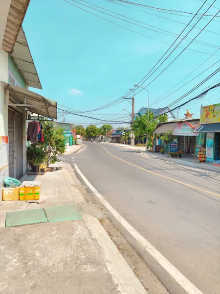 Bán nhà Mt Huỳnh Minh Mương. Vị trí Kd gần Tỉnh lộ 8 * Ngang: 8 x31.5