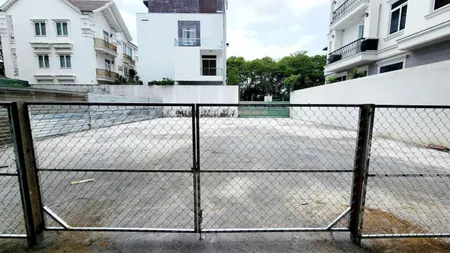 DT: 175m2 (7x25): Giá 14tr/th DT: 300m2  (15x20): Giá 19tr/th.  KD tự do đa ngành nghề.  Mặttiềnkinhdoanh #quận9 #thủđức #villapark #melosa #lucasta #merita #riovista #giahòa #khang điền #anthiênlý #parkriverside #thảonguyênsàigòn #saigonhill #khangan #na